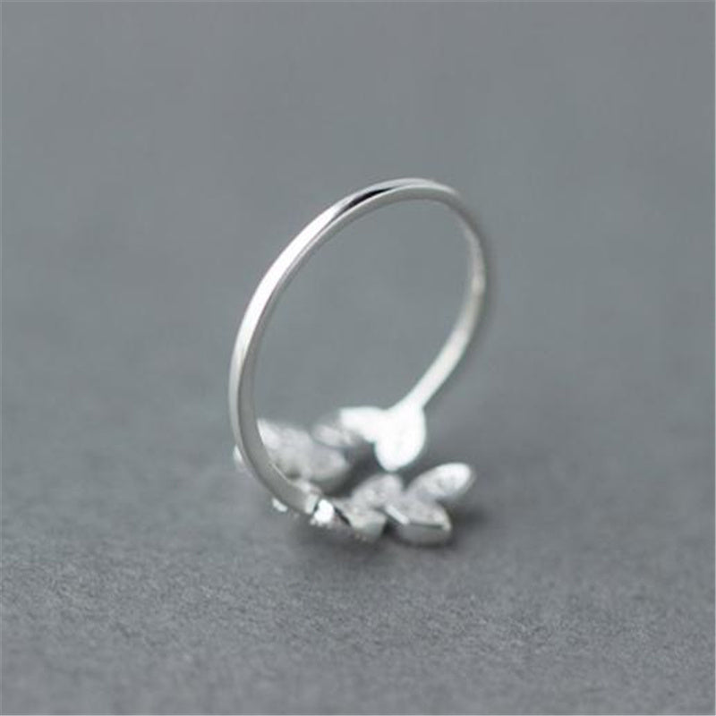 Elegant Sterling Silver Leaf Diamond Ring – Adjustable Nature-Inspired Fashion Jewelry