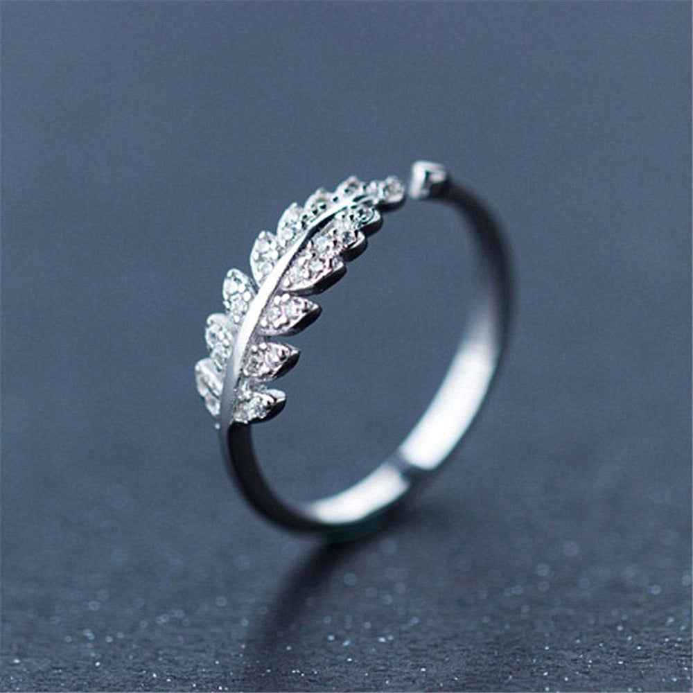 Dainty Leaf Tail Ring – Adjustable Korean Style Ring in Rose & White Gold
