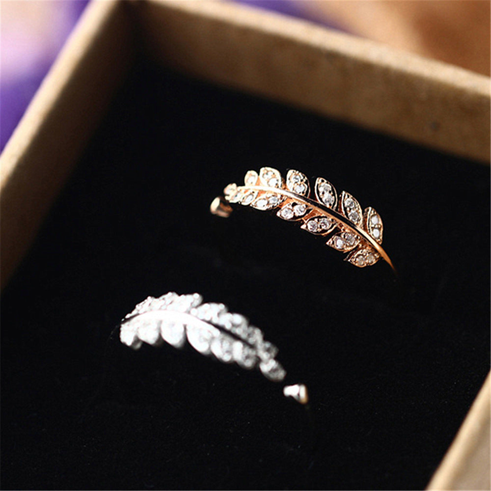Dainty Leaf Tail Ring – Adjustable Korean Style Ring in Rose & White Gold