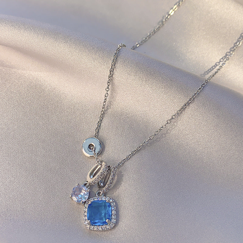 Shiny Blue Zircon Cube Pendant β Elegant Silver Clavicle Necklace for Women
