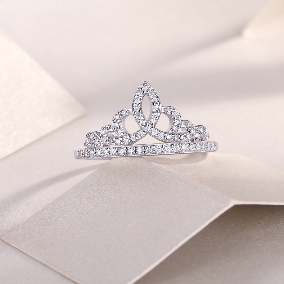 Moissanite Crown Ring – Luxury Silver Tiara-Inspired Band