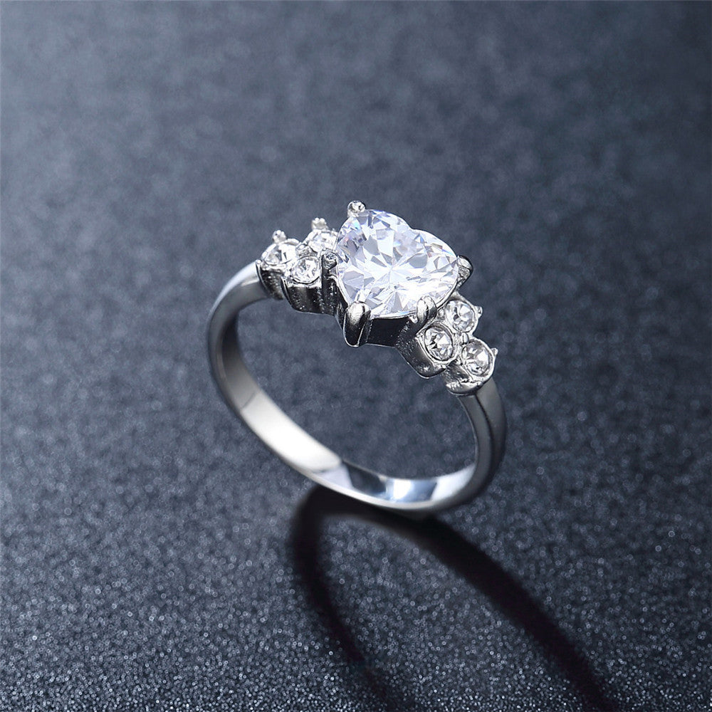 Elegant Zircon Wedding Ring β Stainless Steel Retro Band for Women (Sizes 5β10)