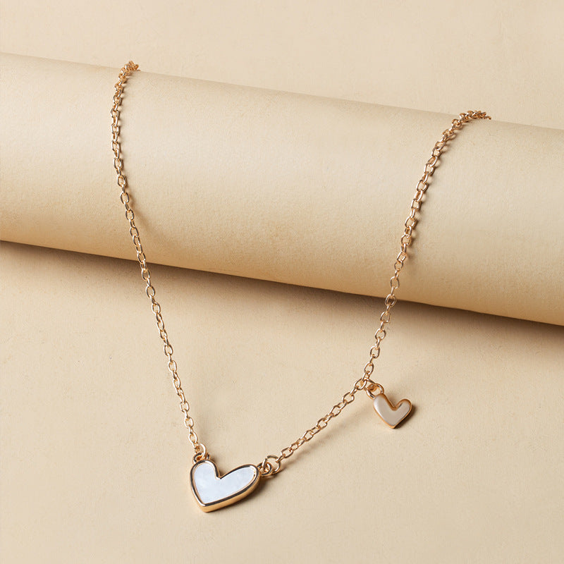 Minimalist Heart Acrylic Pendant Necklace – INS Style Chic Chain for Women