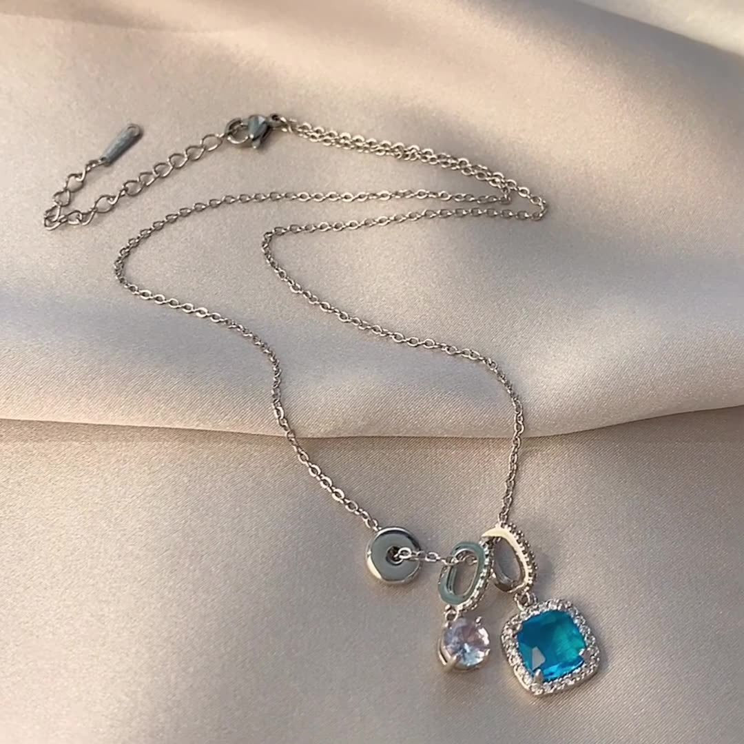 Shiny Blue Zircon Cube Pendant β Elegant Silver Clavicle Necklace for Women