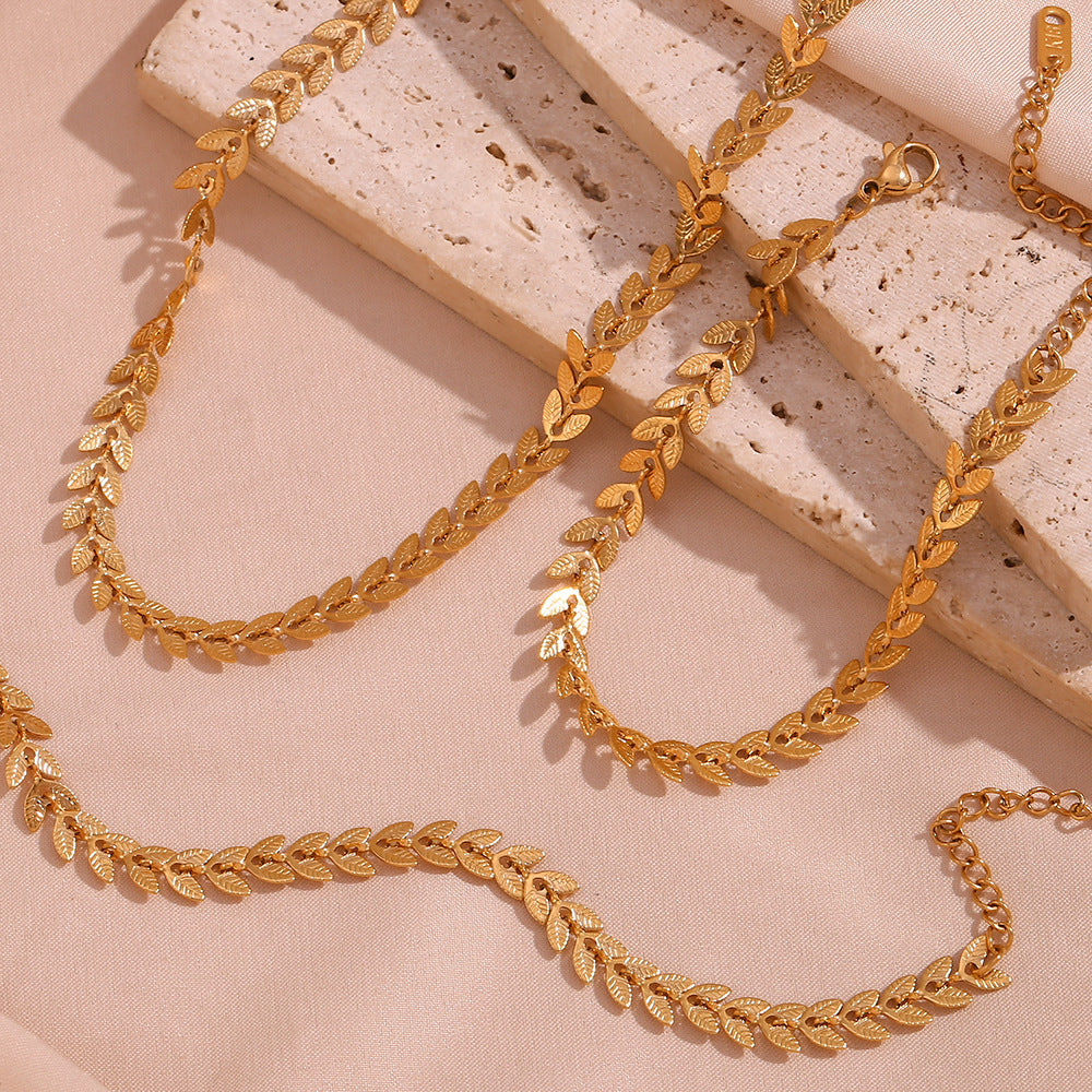 18K Gold Leaf Anklet – Fishtail Chain Style