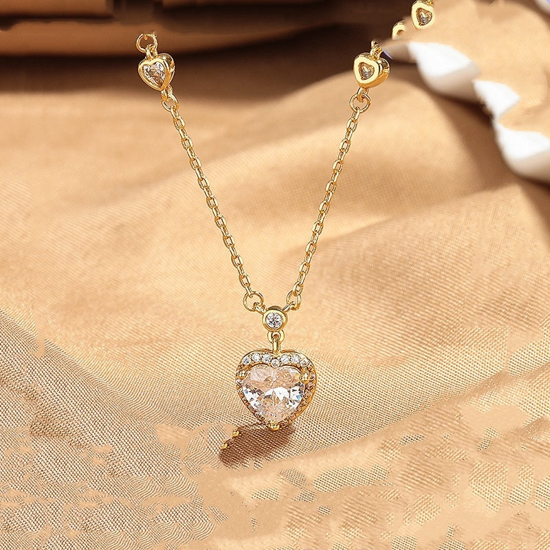 Elegant Heart-Shaped Pendant Necklace – Affordable Luxury Gift for Women