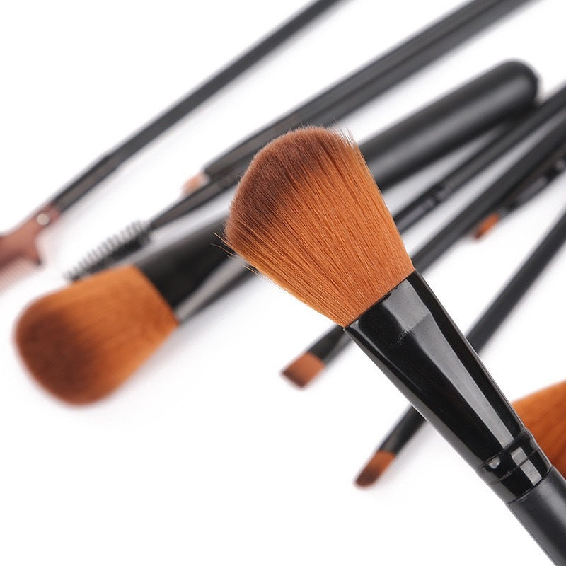 12-Piece Vegan Makeup Brush Set β Soft, Stylish, and Essential
