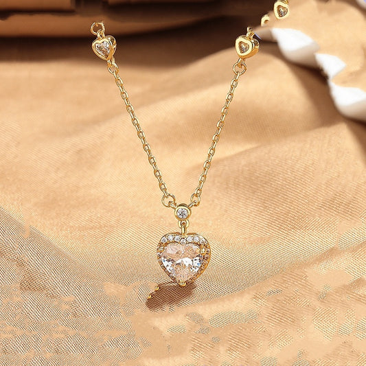 Elegant Heart-Shaped Pendant Necklace – Affordable Luxury Gift for Women