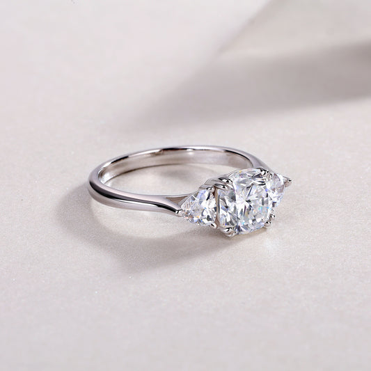 Three-Stone Moissanite Wedding Ring – Luxury Silver Engagement Band